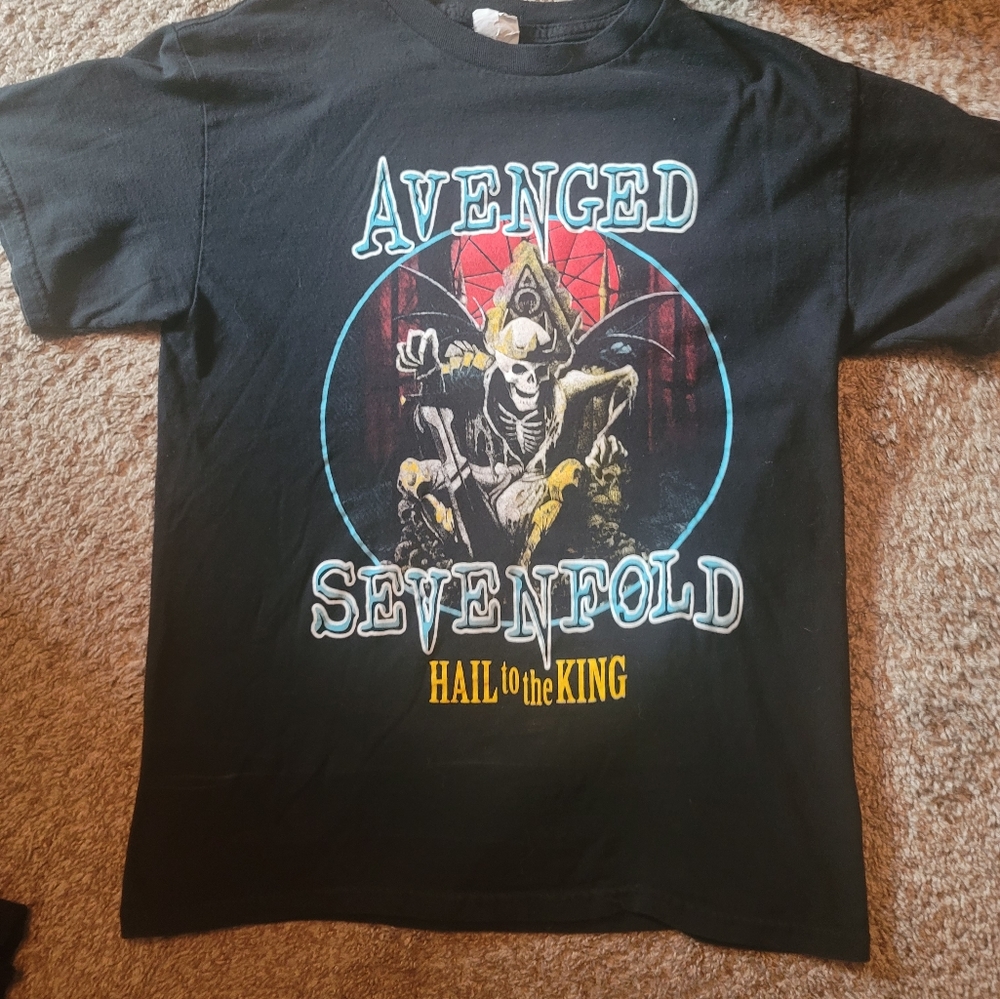 Mens SzM Avenged Sevenfold Tour shirt